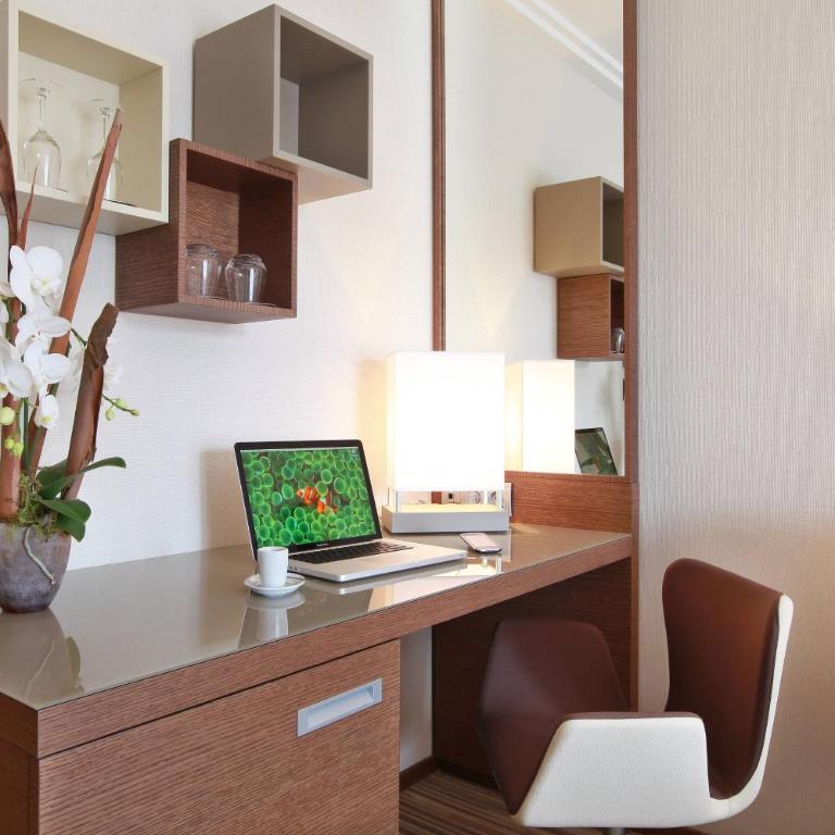 AC Hotel by Marriott Ambassadeur Antibes - Juan Les Pins - Chambre Double – Vue sur Ville - 4