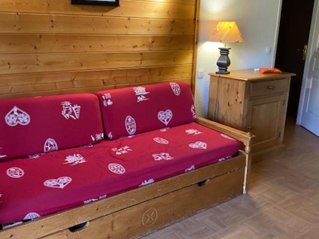 Appt 5 pers au pied des pistes FLUMET, PISCINE terrasse, parking,wifi - Appartement 2 Chambres - 5