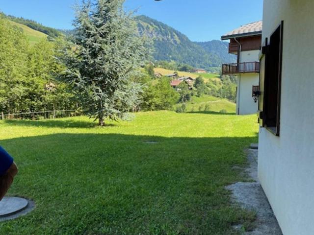 Appt 5 pers au pied des pistes FLUMET, PISCINE terrasse, parking,wifi - Appartement 2 Chambres - 10