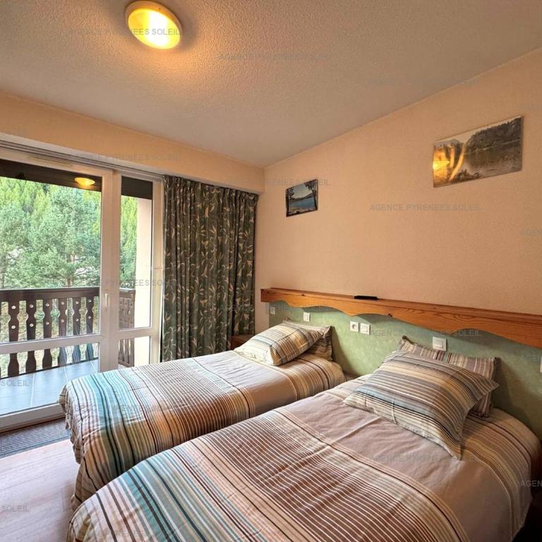 Appart 6 pers aux pieds des pistes avec balcon, wifi, parking - FR-1-295-183 - Apartment (6 Adults) - 3