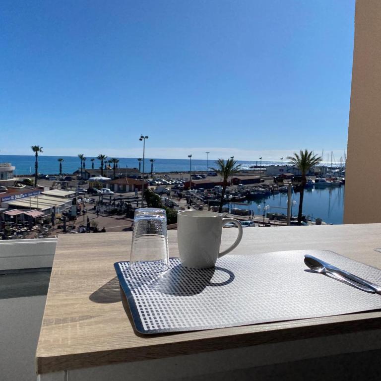 Le Vista Mare - Vue port avec place de parking - Apartment with Sea View - 12