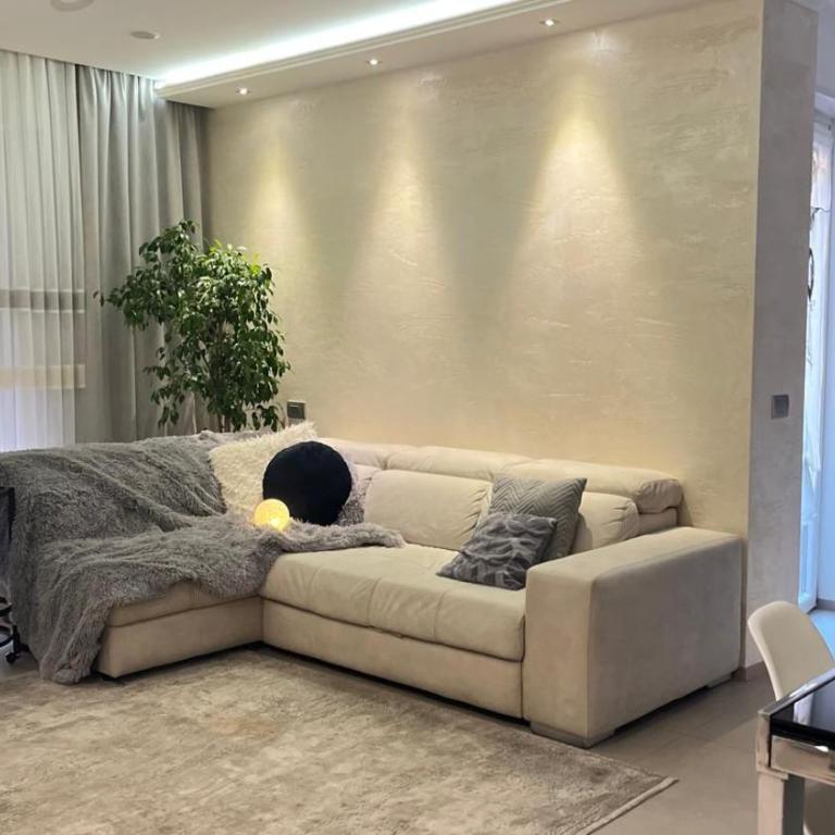 Maison Sofia - Two-Bedroom Apartment with Balcony - 1