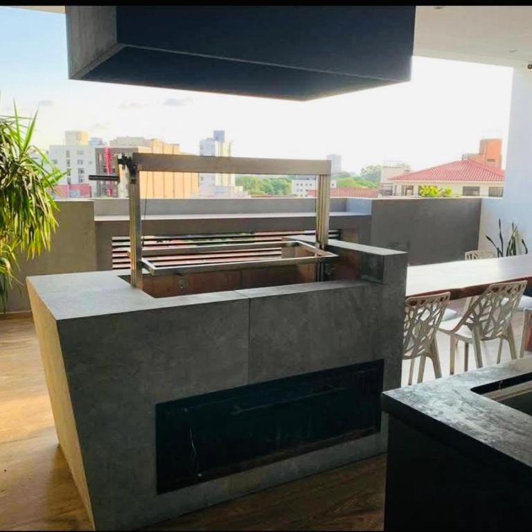 CÉNTRICO DEPARTAMENTO con HERMOSA VISTA y amplios BALCONES - Apartamento de 2 dormitorios - 14