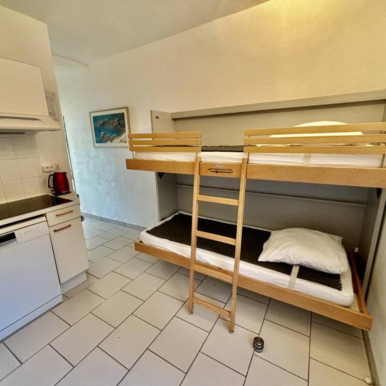 Appartement confortable avec terrasse, proche plages - FR-1-816-1 - Apartamento - 11