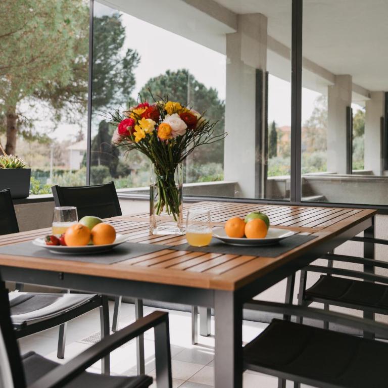 Your home in Chiavari- Large terrace & 2 bedrooms - Apartment mit 2 Schlafzimmern - 4
