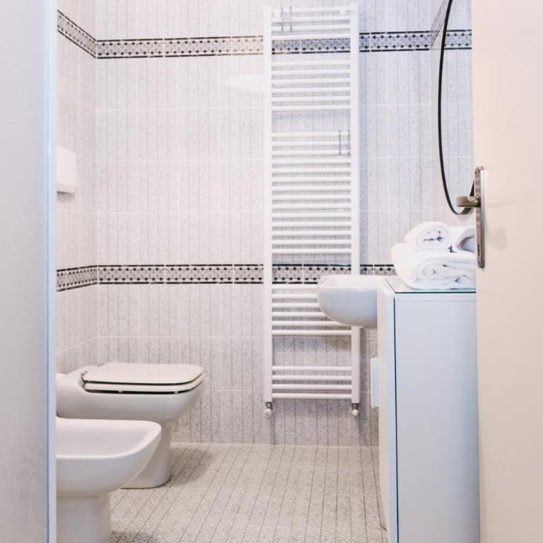 Your home in Chiavari- Large terrace & 2 bedrooms - Apartment mit 2 Schlafzimmern - 12