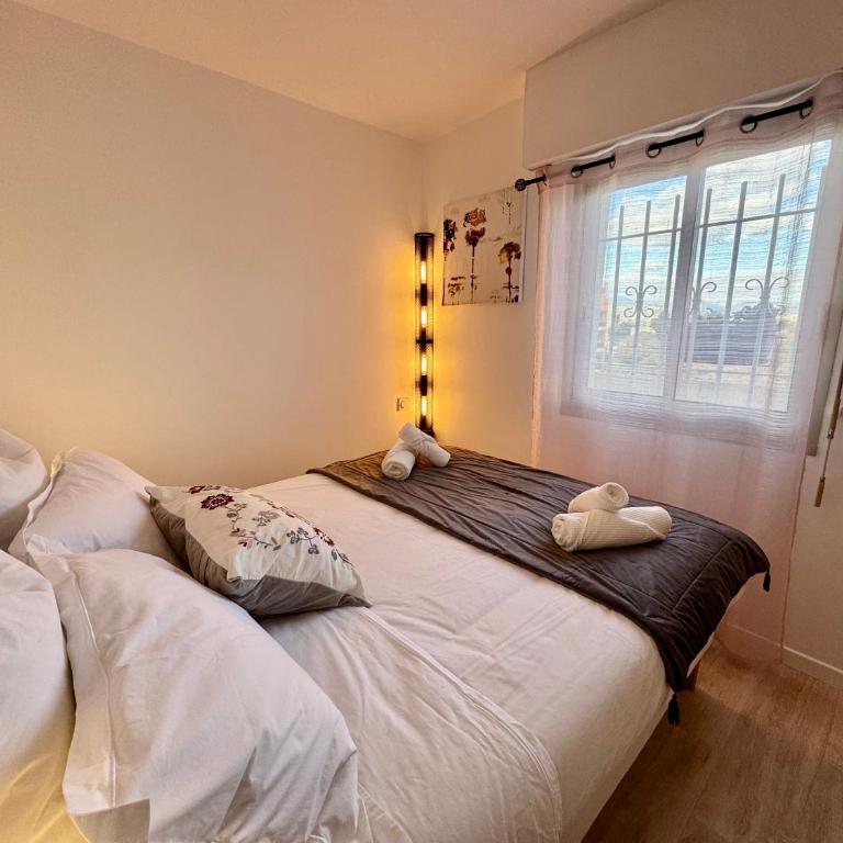 Charmant 2P Piscine - Parking - Vue mer - Antibes - Apartment mit 1 Schlafzimmer - 16