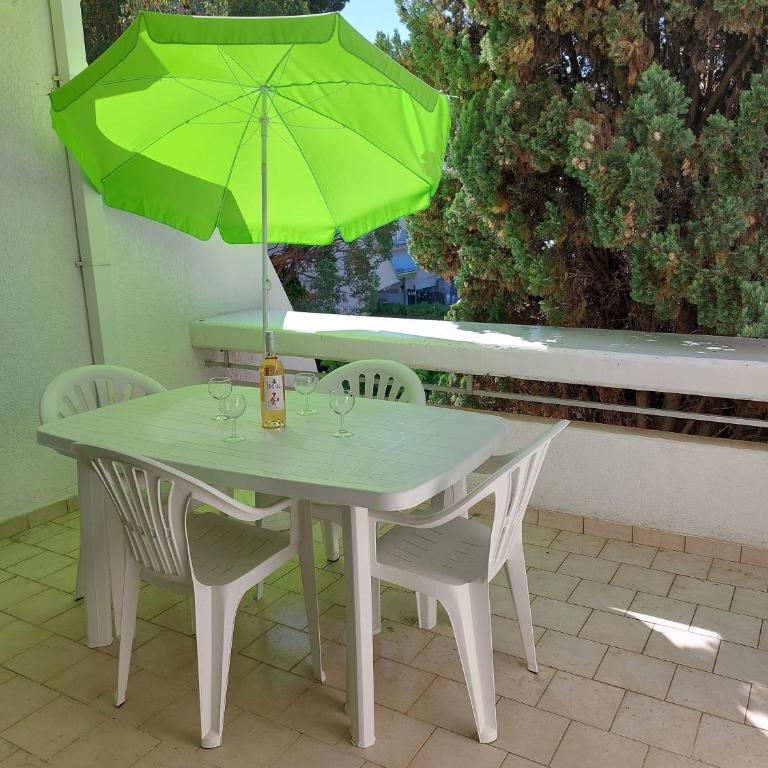 Joli studio piscine Cat climatisé - Appartamento con 2 Camere da Letto - 7