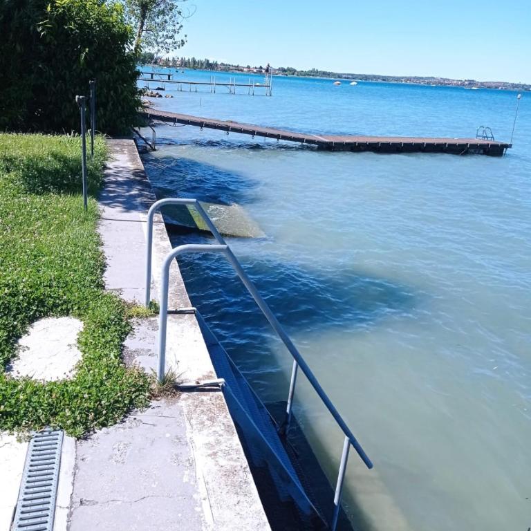 Super Location front lake - Appartamento con 2 Camere da Letto - 5