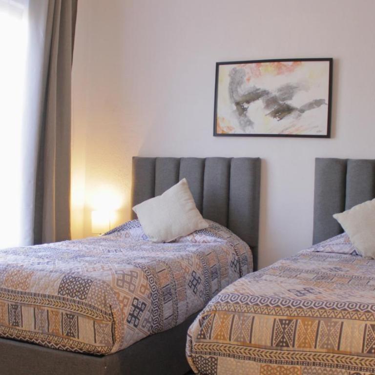 Camino de Olivos - Desayuno Incluido, Amplio Estacionamiento y AC - Standard Double Room - 1