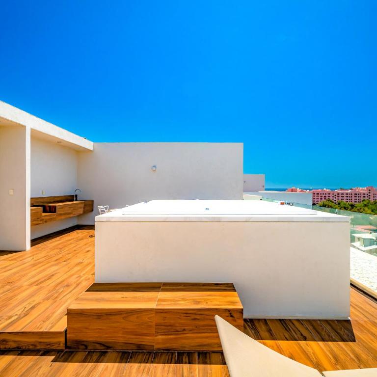 Casa Lucy Secure-Quiet & Opulent Cabo Retreat-3BR's & Patio! - Apartamento de 3 dormitorios - 50
