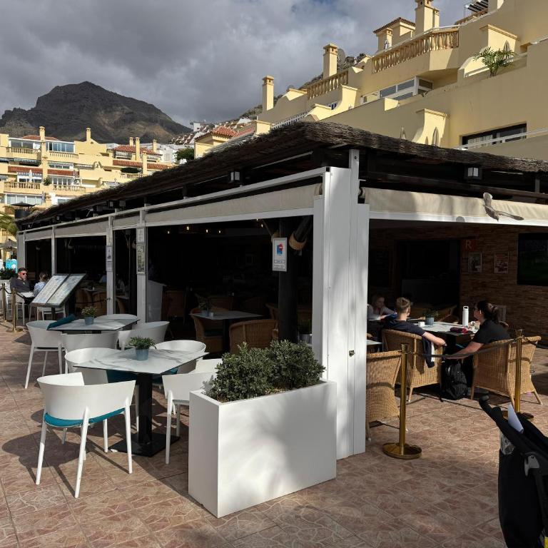 Torviscas Fantastic Apartment with Pool and Private Terrace - Two-Bedroom Apartment with Balcony and Sea View - 28