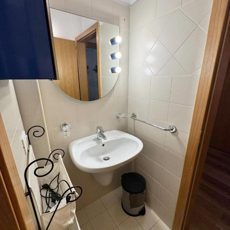 Genziana Apartment - Two-Bedroom Apartment - 19