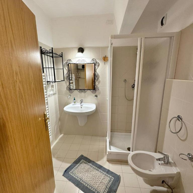 Genziana Apartment - Two-Bedroom Apartment - 18