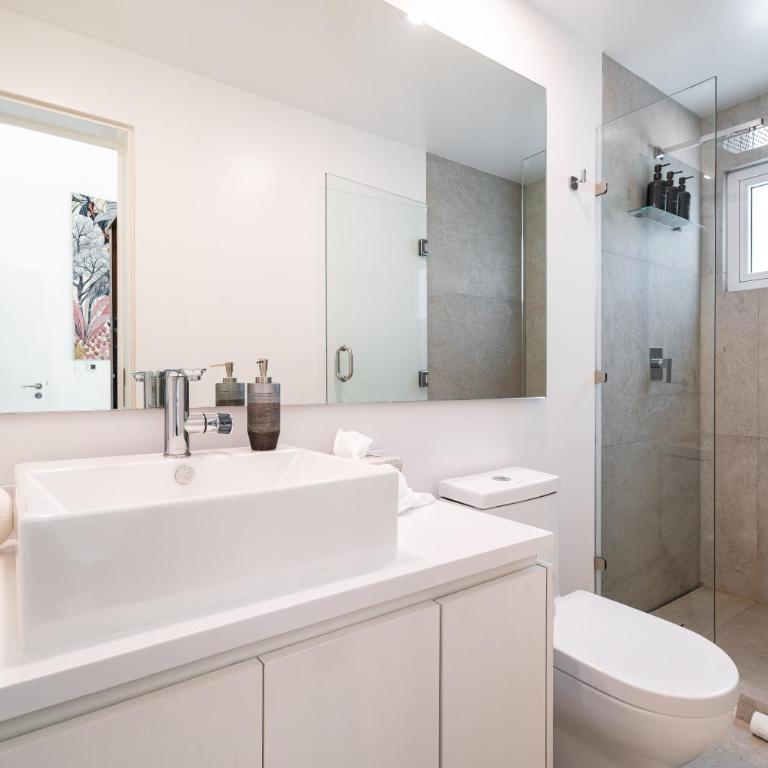 Casa Lucy Secure-Quiet & Opulent Cabo Retreat-3BR's & Patio! - Apartamento de 3 dormitorios - 25