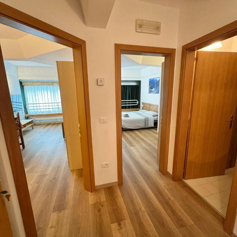 Genziana Apartment - Two-Bedroom Apartment - 3
