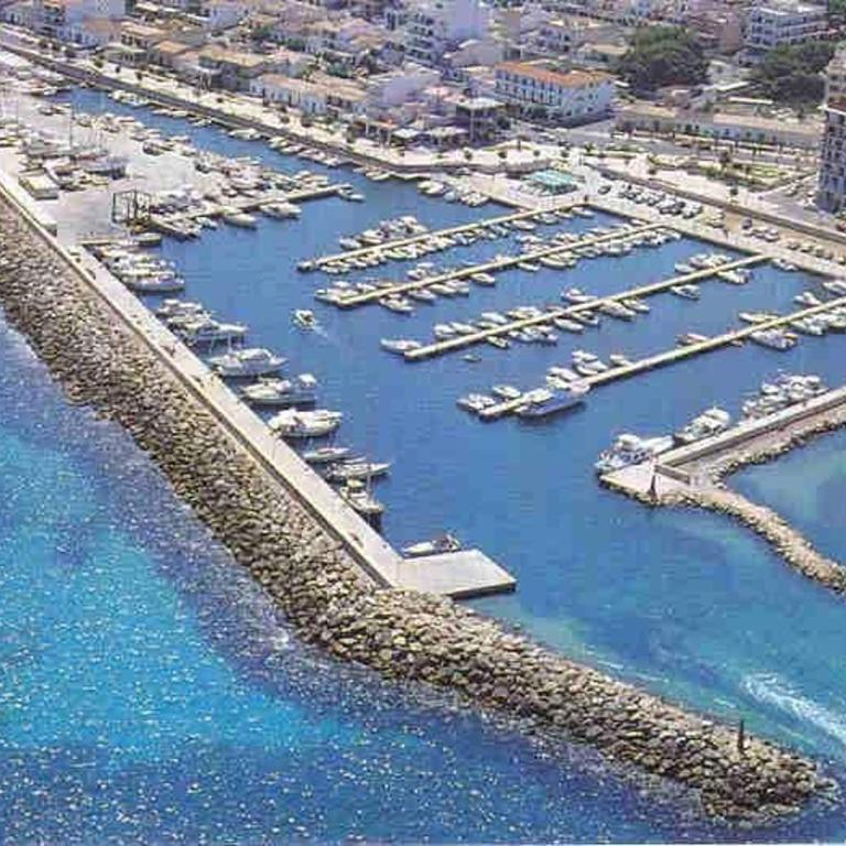 Fantastic, 100 meters from the beach - Two-Bedroom Apartment - 16