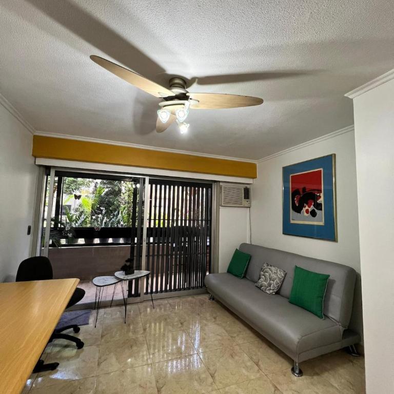 El Bosque-Chacao Apt con Terraza - One-Bedroom Apartment - 12