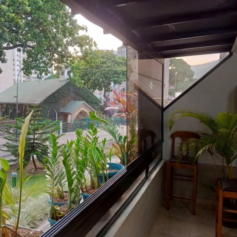 El Bosque-Chacao Apt con Terraza - One-Bedroom Apartment - 14