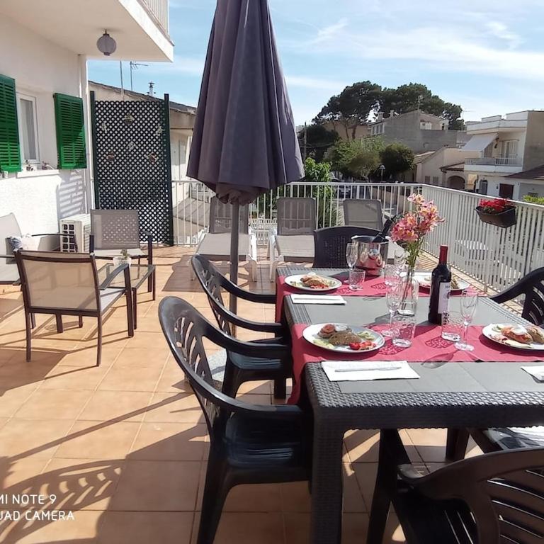 Fantastic, 100 meters from the beach - Two-Bedroom Apartment - 55
