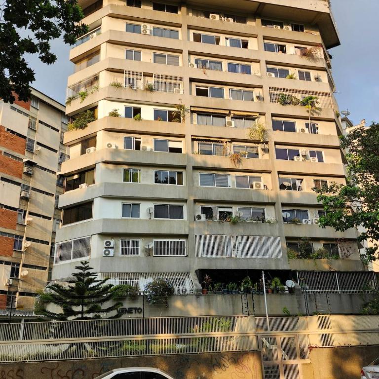 El Bosque-Chacao Apt con Terraza - One-Bedroom Apartment - 21