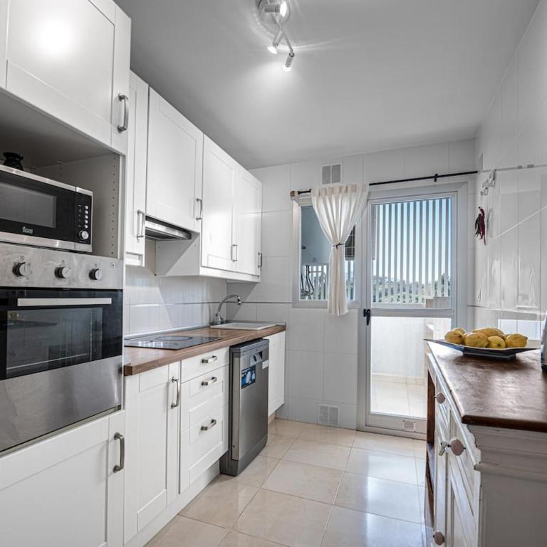 San Miguel - 2 Bed and 2 Bath - Miramar Shopping - Two-Bedroom Apartment - 20