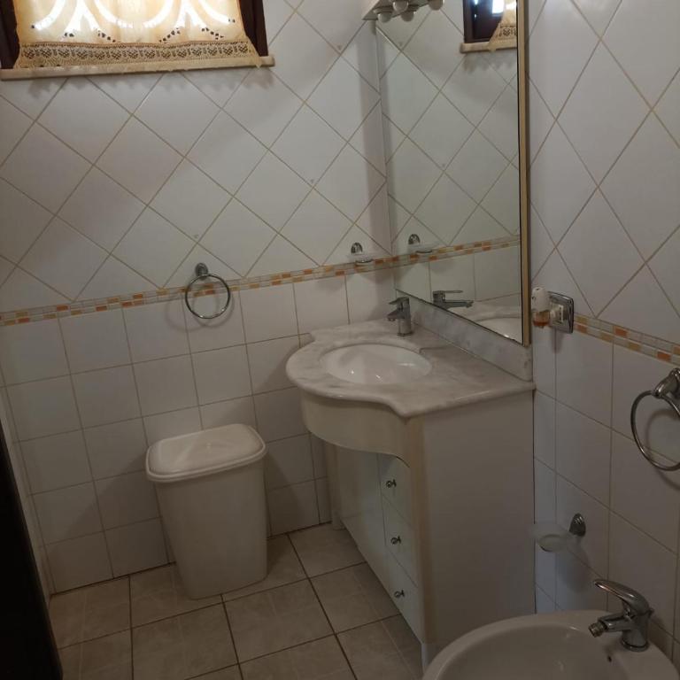 La Villetta Curreri - One-Bedroom Chalet - 12
