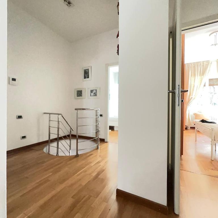 Elegante Apartmento CityLife Fiera - Appartamento su 2 Livelli - 30