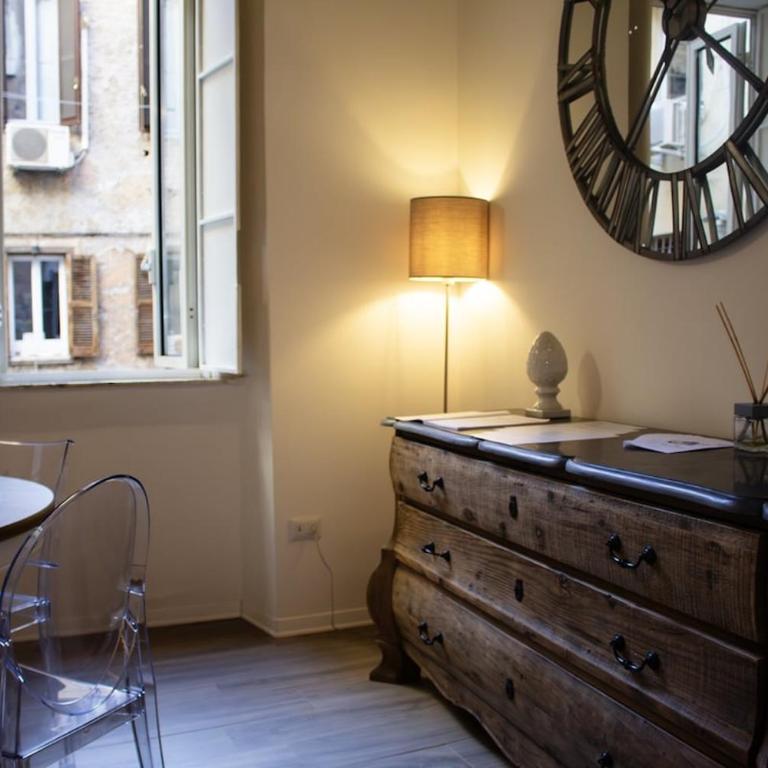 Regina Cappellari - Elegante dimora nel cuore di Roma - Appartamento con 2 Camere da Letto - 3