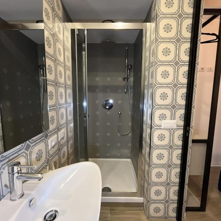 Regina Cappellari - Elegante dimora nel cuore di Roma - Appartamento con 2 Camere da Letto - 24