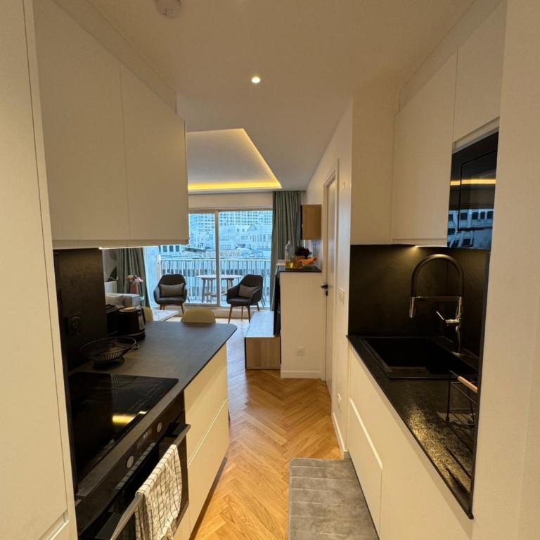 2 bedroom apartment renovated in the heart of Paris - Appartement 2 Chambres - 8