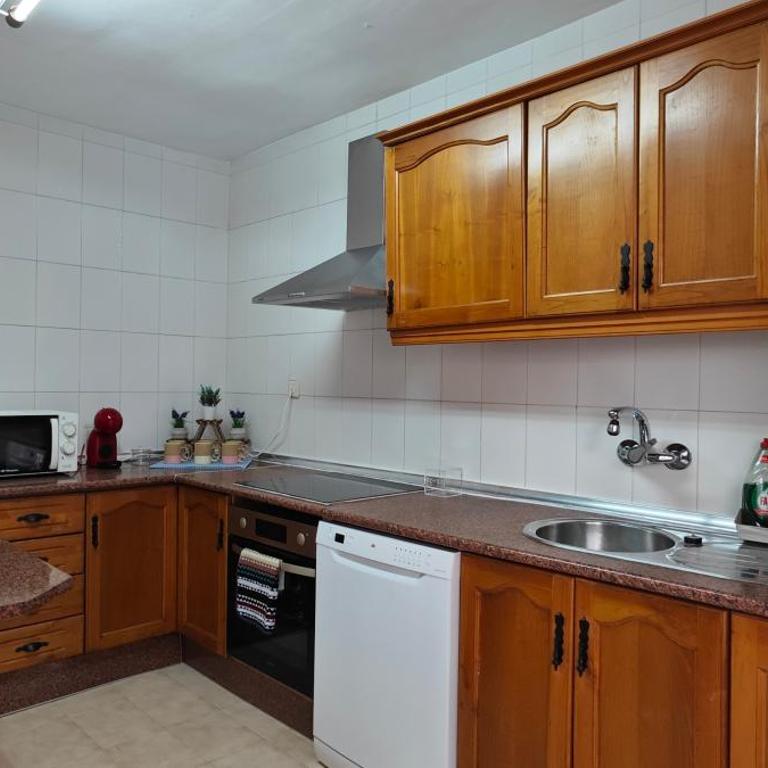 La Casita de Juana - Three-Bedroom House - 16