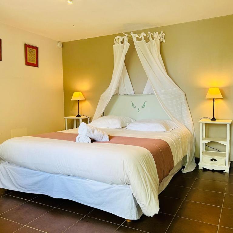Gîte Les Jardins de Terrefort - Maison 2 Chambres - 28