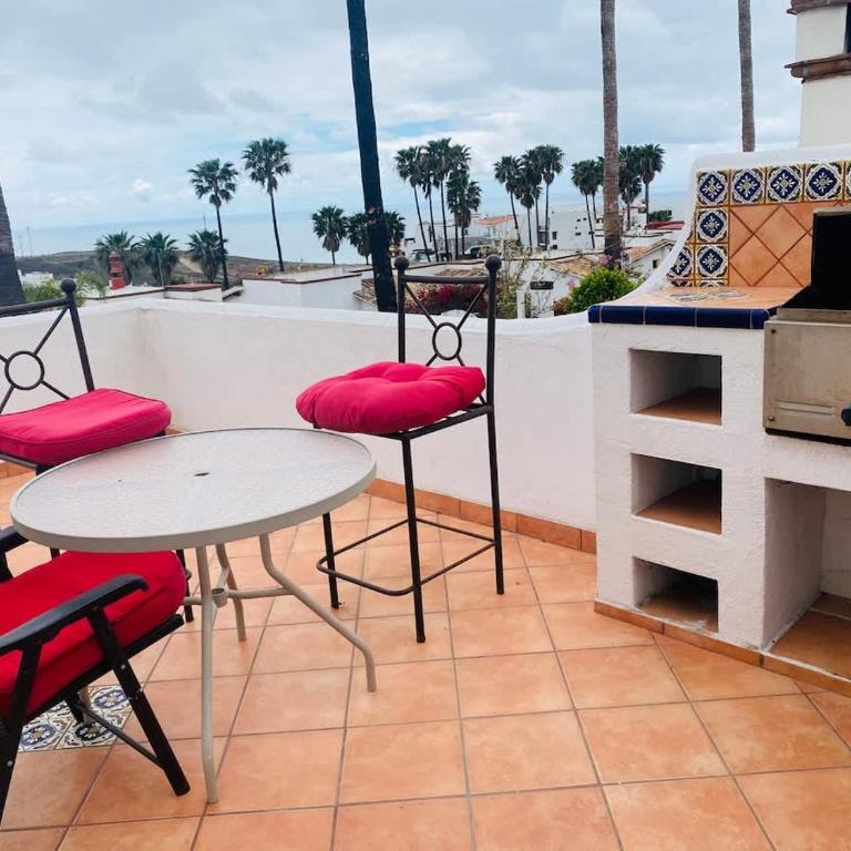 Real Del Mar Tijuana Apt for 2 guests - Apartment - 4
