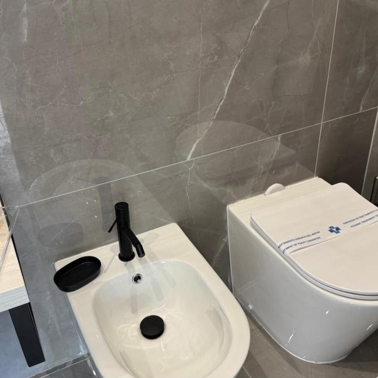 AC GOLD B&B Boutique Rooms & Suite - Junior Suite con Balcone - 35