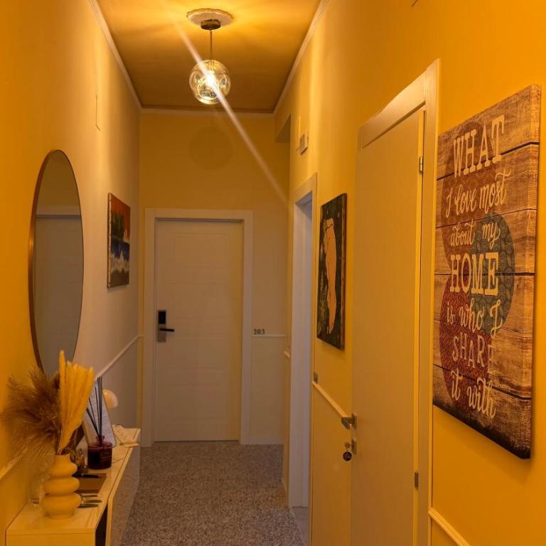 AC GOLD B&B Boutique Rooms & Suite - Camera Deluxe Matrimoniale/Doppia con Letti Singoli con Vista Città - 3