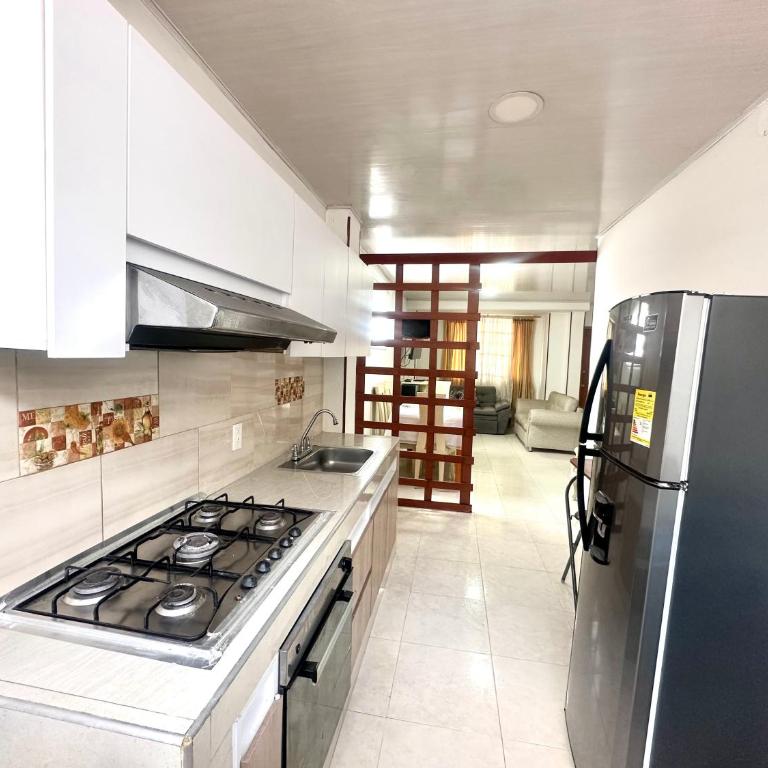 Lindo y comodo amoblado - Apartamento de 3 dormitorios - 4