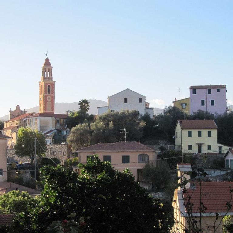 Ligurisches Rustico, umgeben von Olivenhainen am Dorfrand - Casa con 2 Camere da Letto - 2