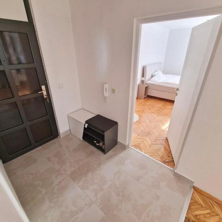 Avdina Luxury Apartment - One-Bedroom Apartment - 4