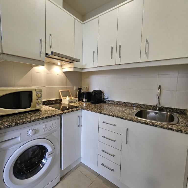 THE BEST, San Francisco street, Center and Beach, by Xavi Superhost - One-Bedroom Apartment - 32