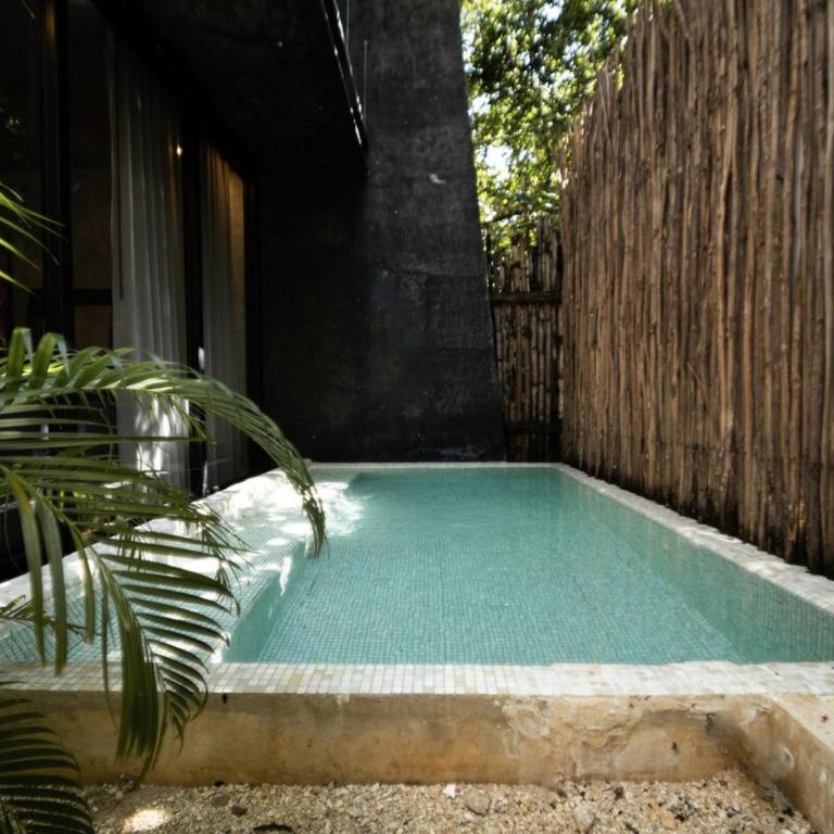 Spacious Luxury Villa, 3 Private Pools + Rooftop - Villa - 33