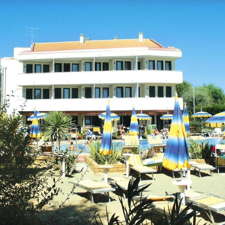 Apartment in Cavallino by Adriatic Beach - Apartment - 7