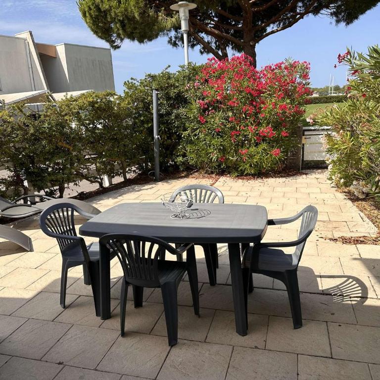Appartement 3 pièces, terrasse privée, 6 personnes à Port Camargue - FR-1-731-120 - Apartment - 1