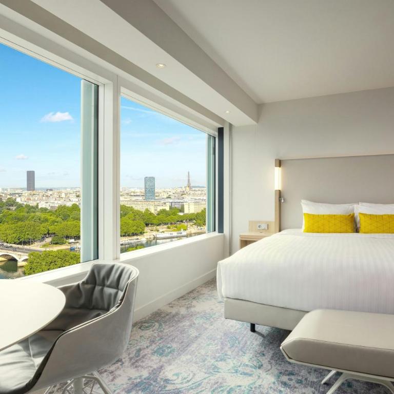 Courtyard by Marriott Paris Gare de Lyon - Chambre Lit King-Size - Vue sur Tour Eiffel - 2