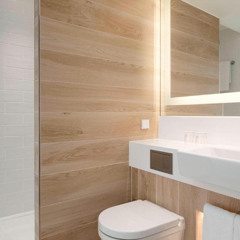 Courtyard by Marriott Paris Gare de Lyon - Chambre Lit King-Size - 4