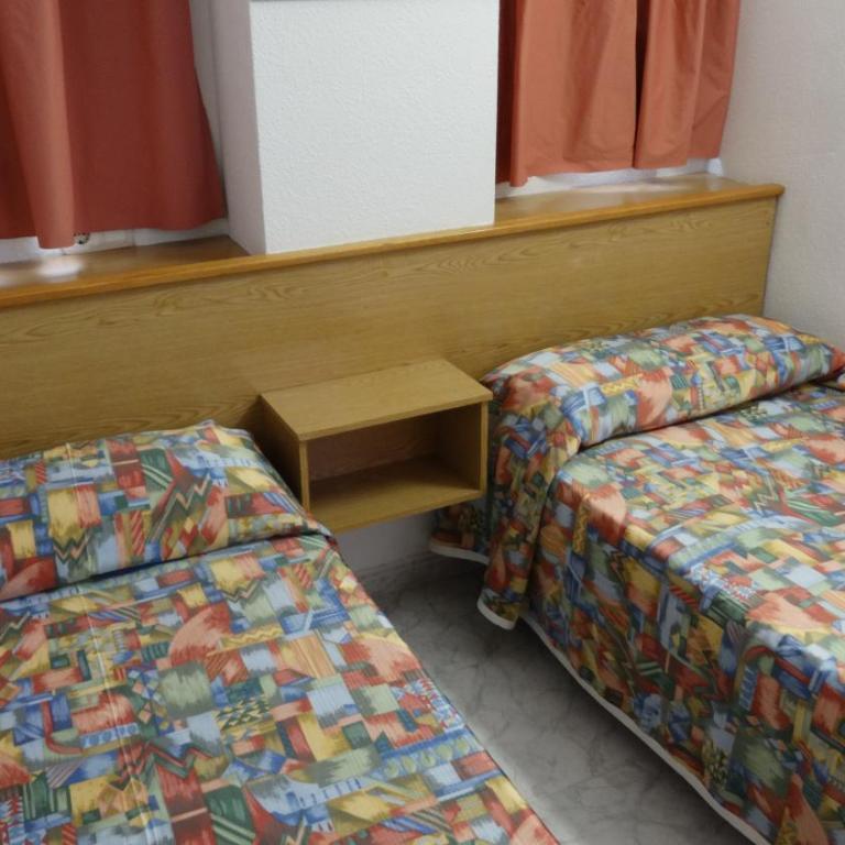 Apartamentos Beni-Beach - Apartamento de 2 dormitorios con vistas al mar (4-6 adultos) - 26