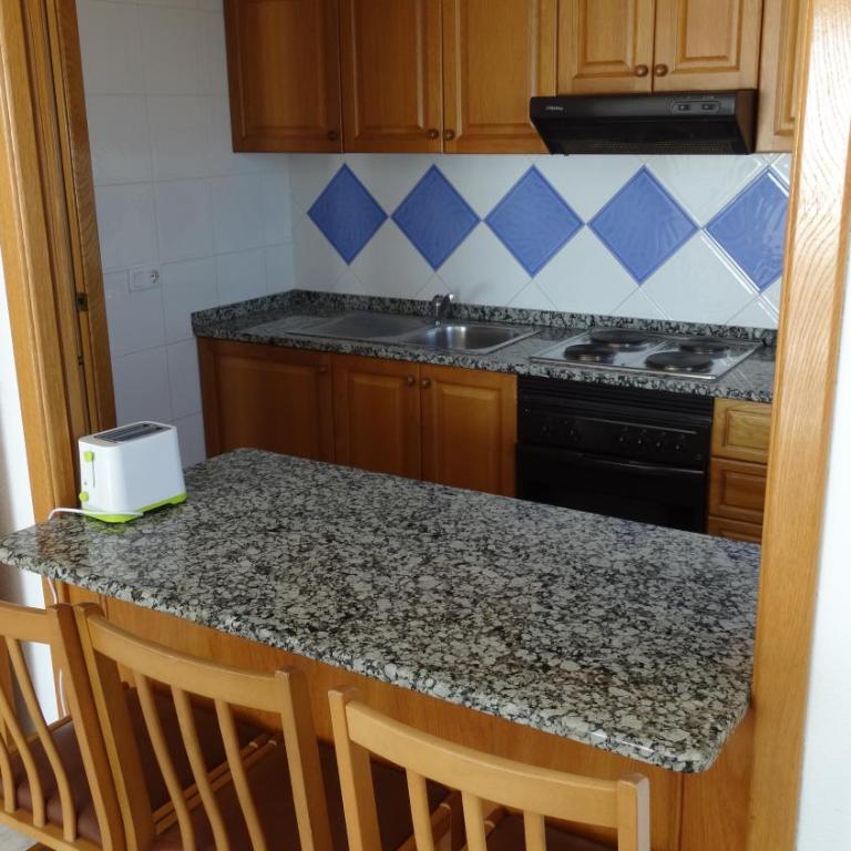 Apartamentos Beni-Beach - Apartamento de 2 dormitorios con vistas al mar (4-6 adultos) - 6