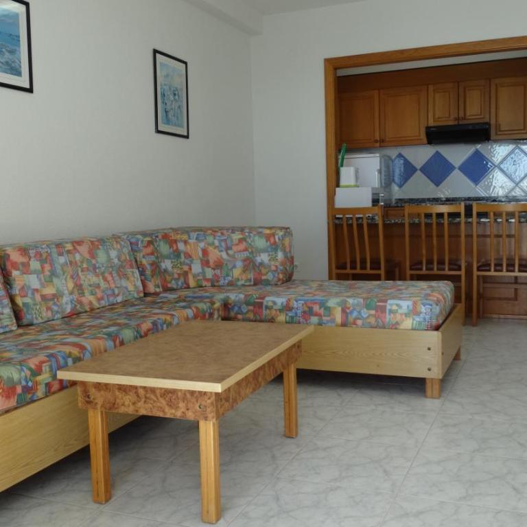 Apartamentos Beni-Beach - Apartamento de 2 dormitorios con vistas al mar (4-6 adultos) - 2