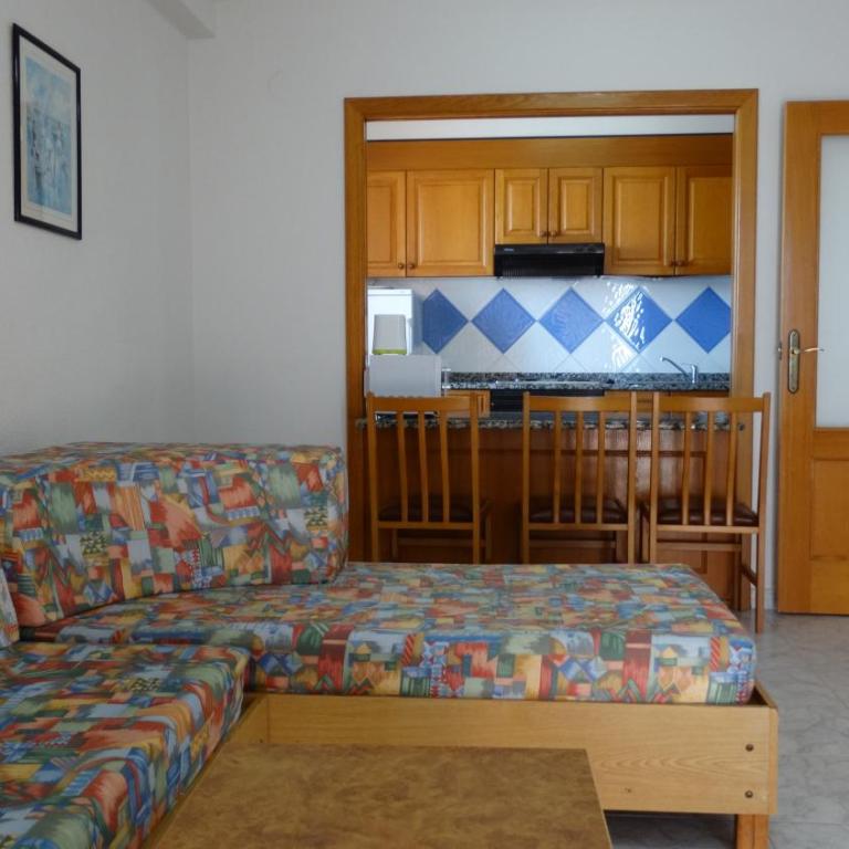 Apartamentos Beni-Beach - Apartamento de 2 dormitorios con vistas al mar (4-6 adultos) - 10