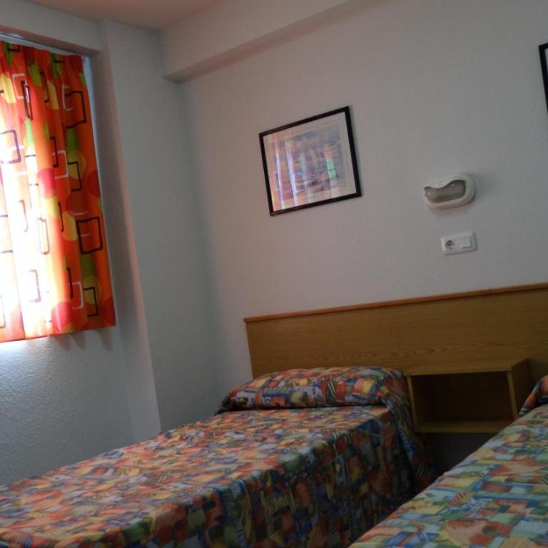 Apartamentos Beni-Beach - Apartamento de 2 dormitorios con vistas al mar (4-6 adultos) - 13